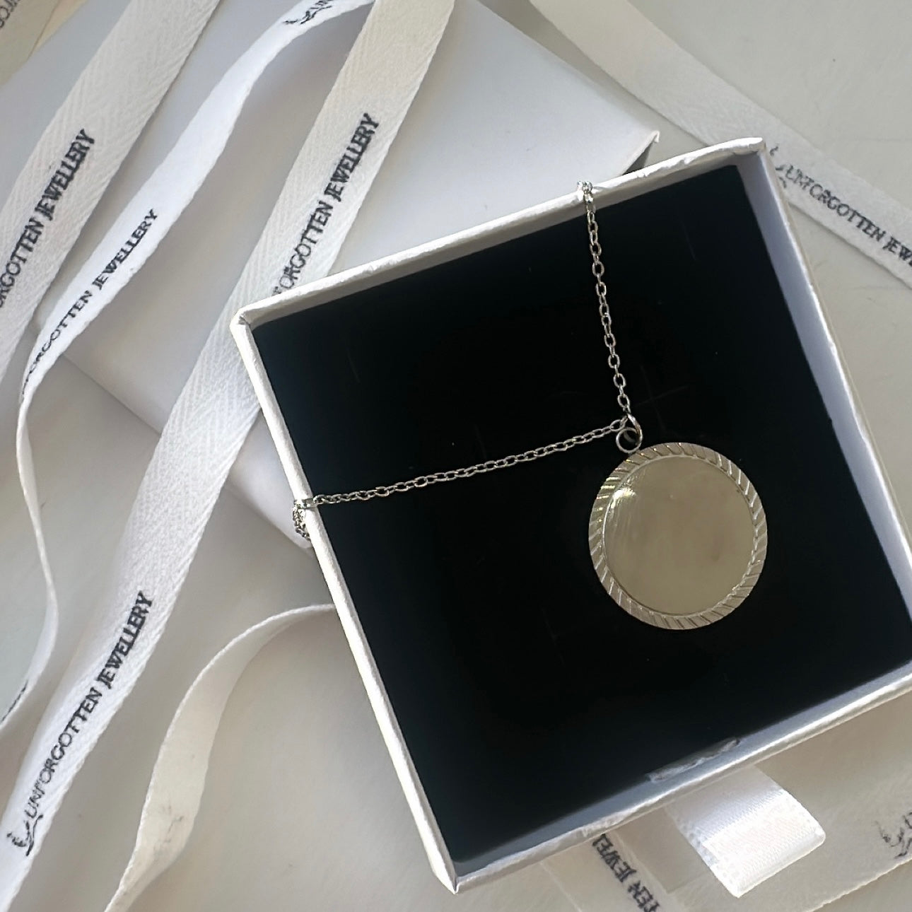 Engravable Rope Edge Disc Necklace