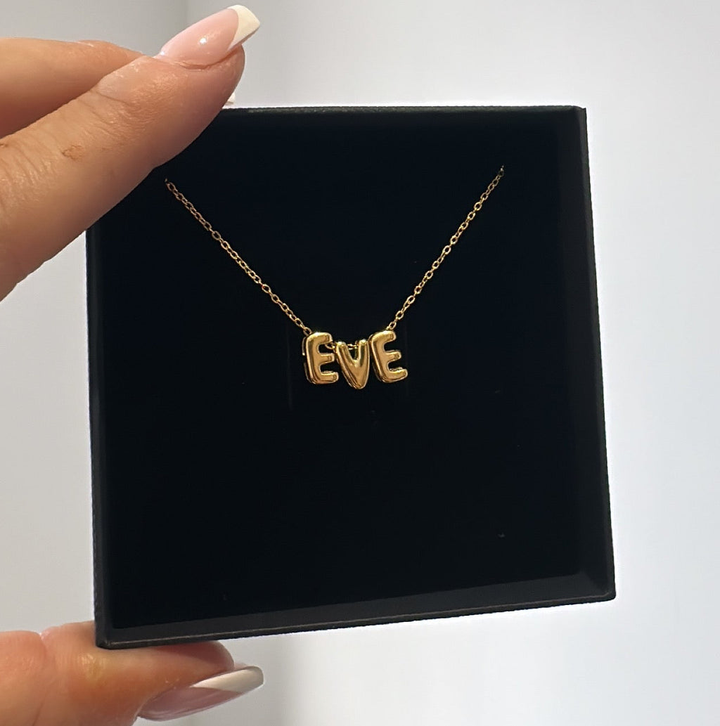 Mini Bubble Name Necklace Single name