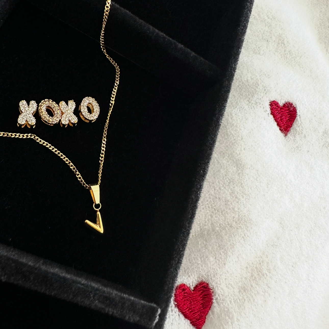 Baby balloon initial necklace