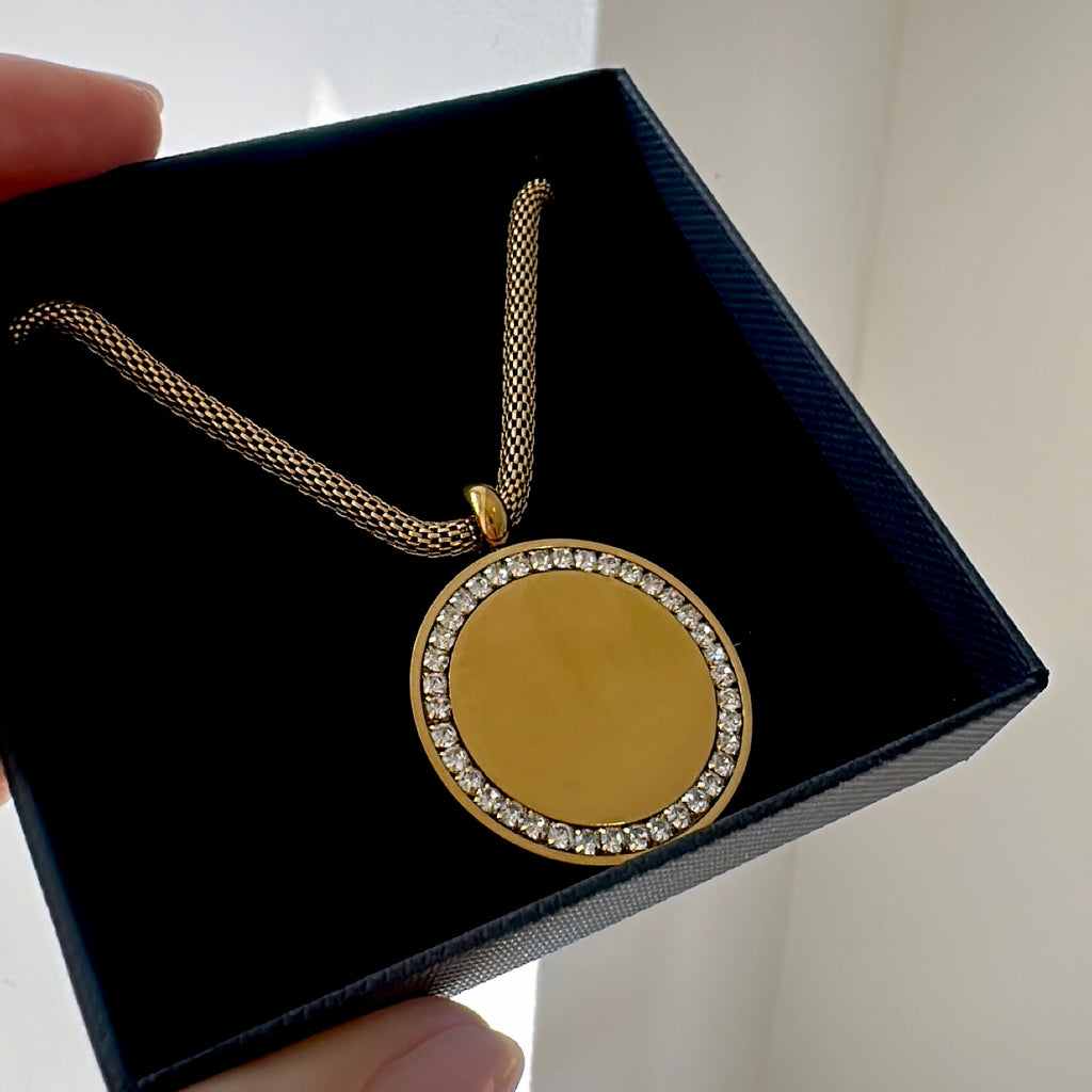 Signature Halo Engraved Necklace
