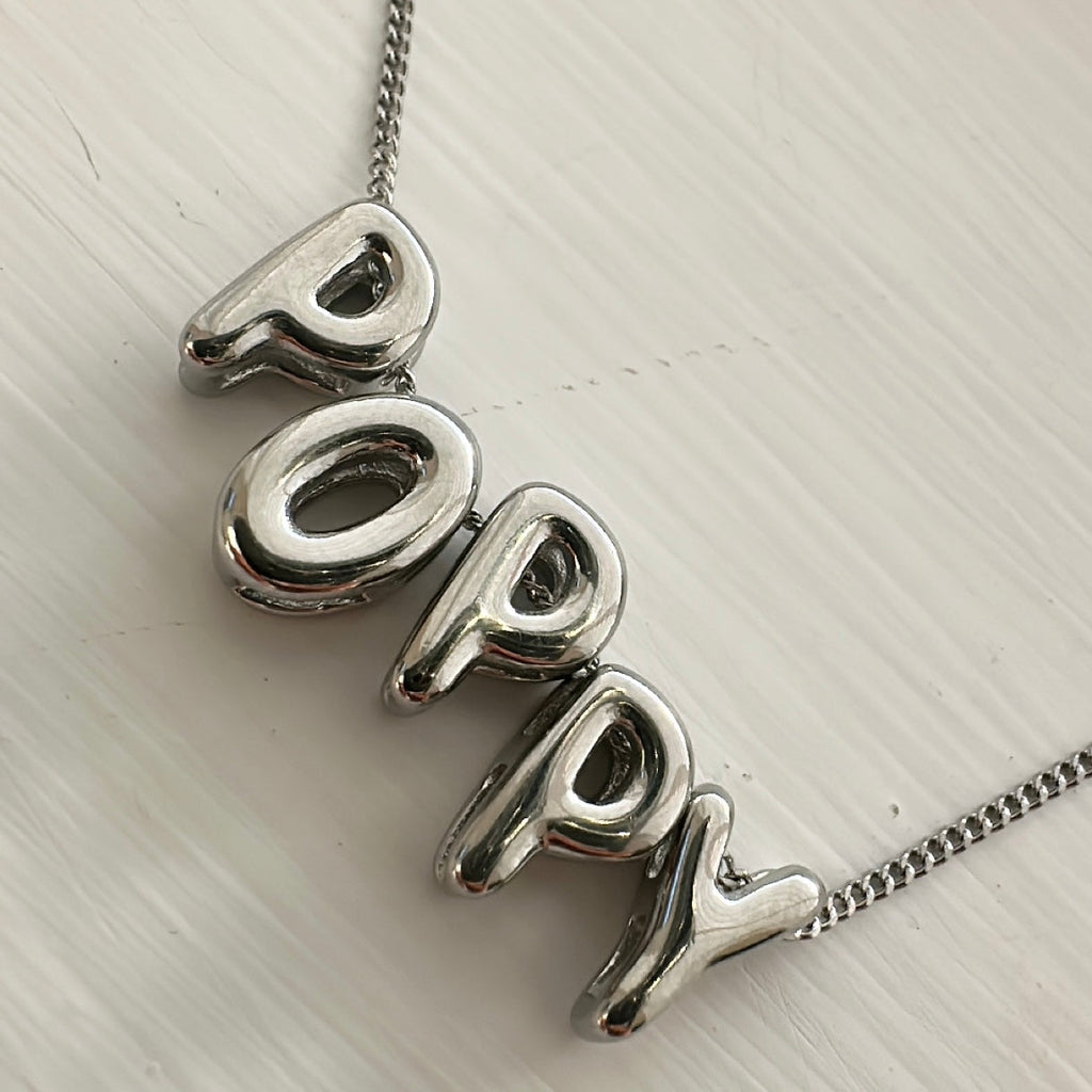 Mini Bubble Name Necklace Single name