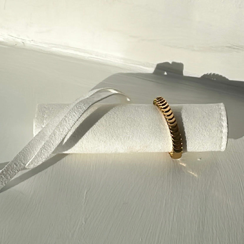 Slinky Ring