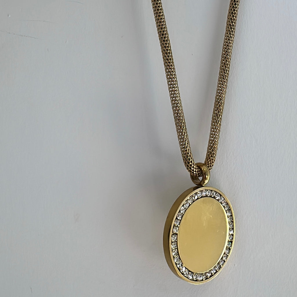 Signature Halo Engraved Necklace