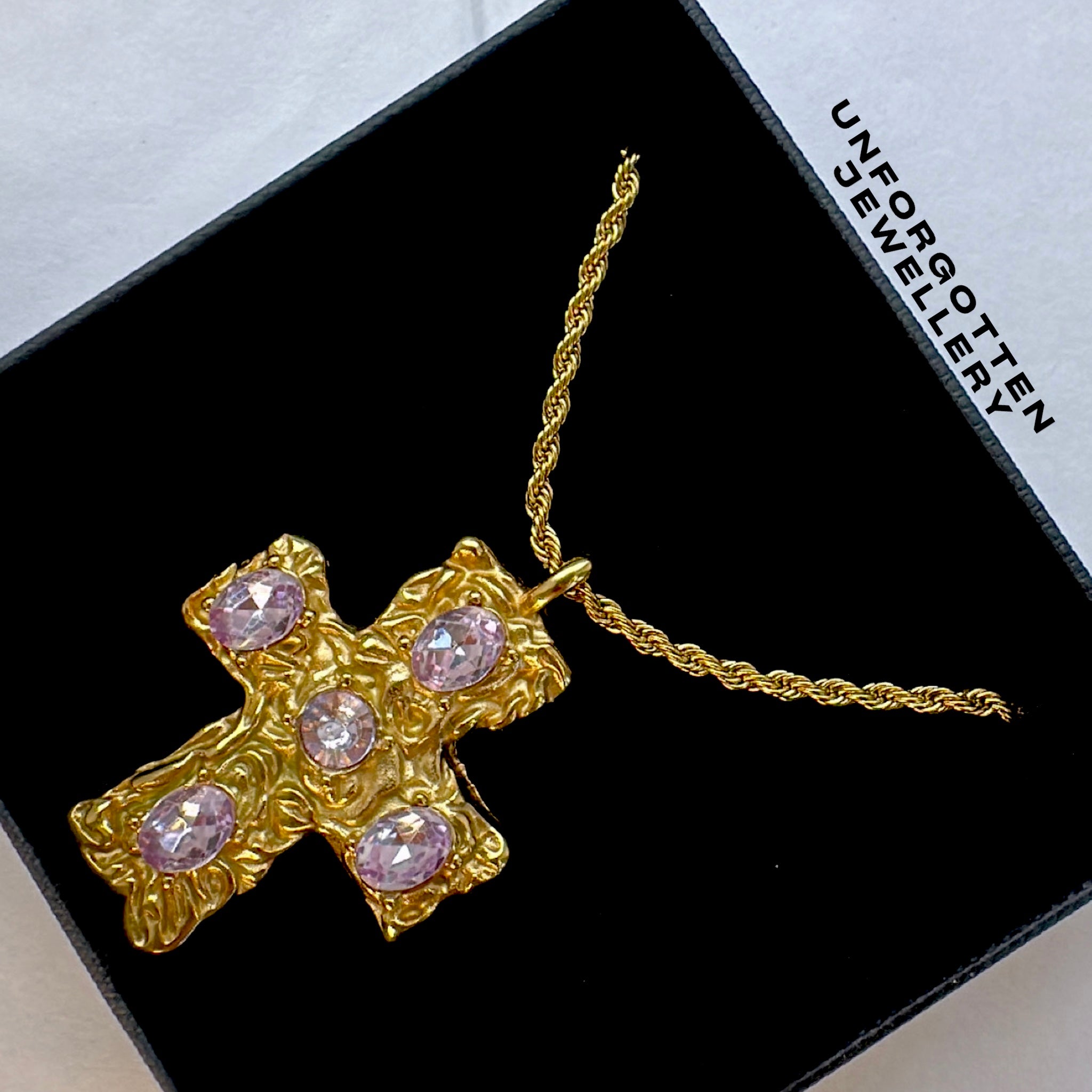 Cross my heart 5 colours