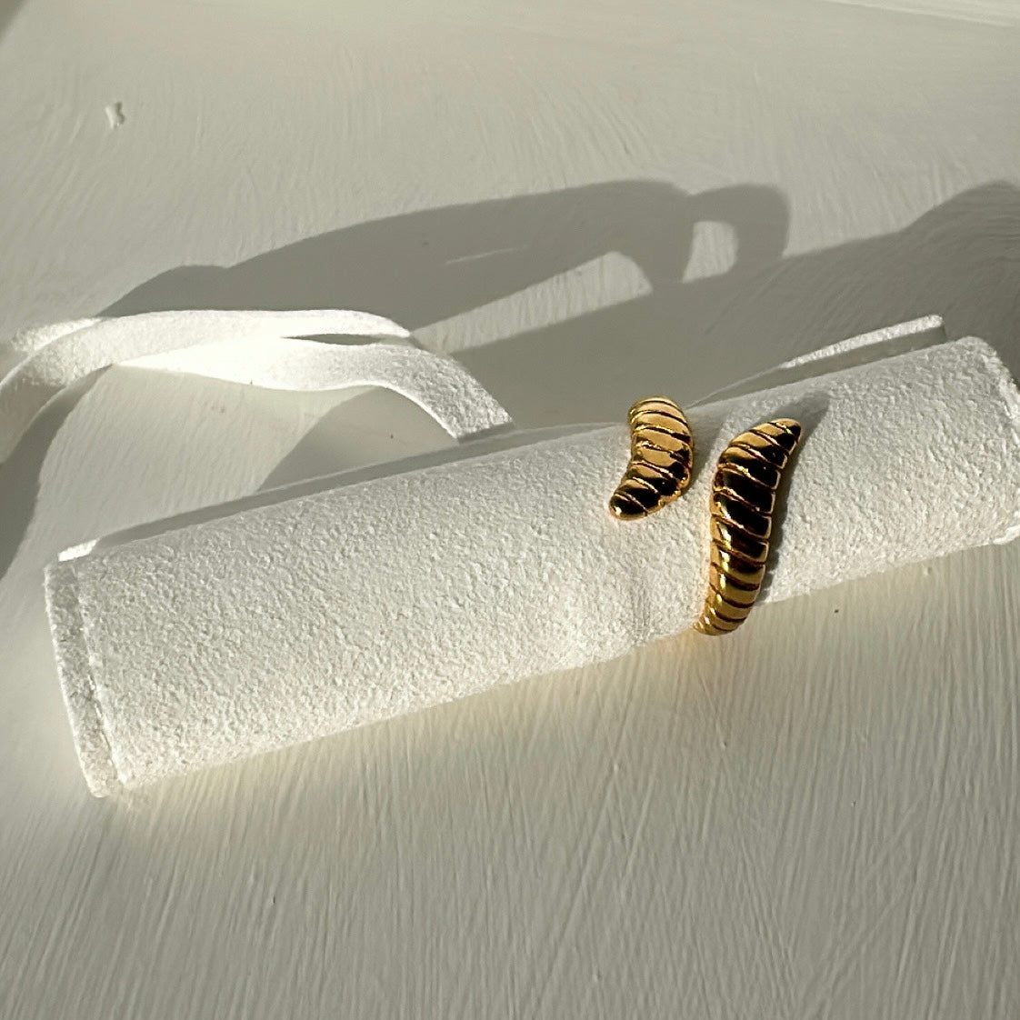 Shay adjustable Ring