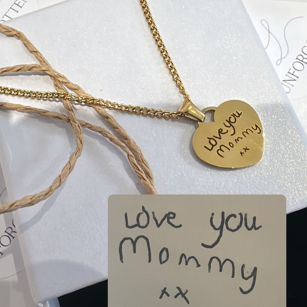 Engraved Classic Heart Pendant Necklace