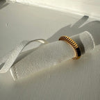 Slinky Ring