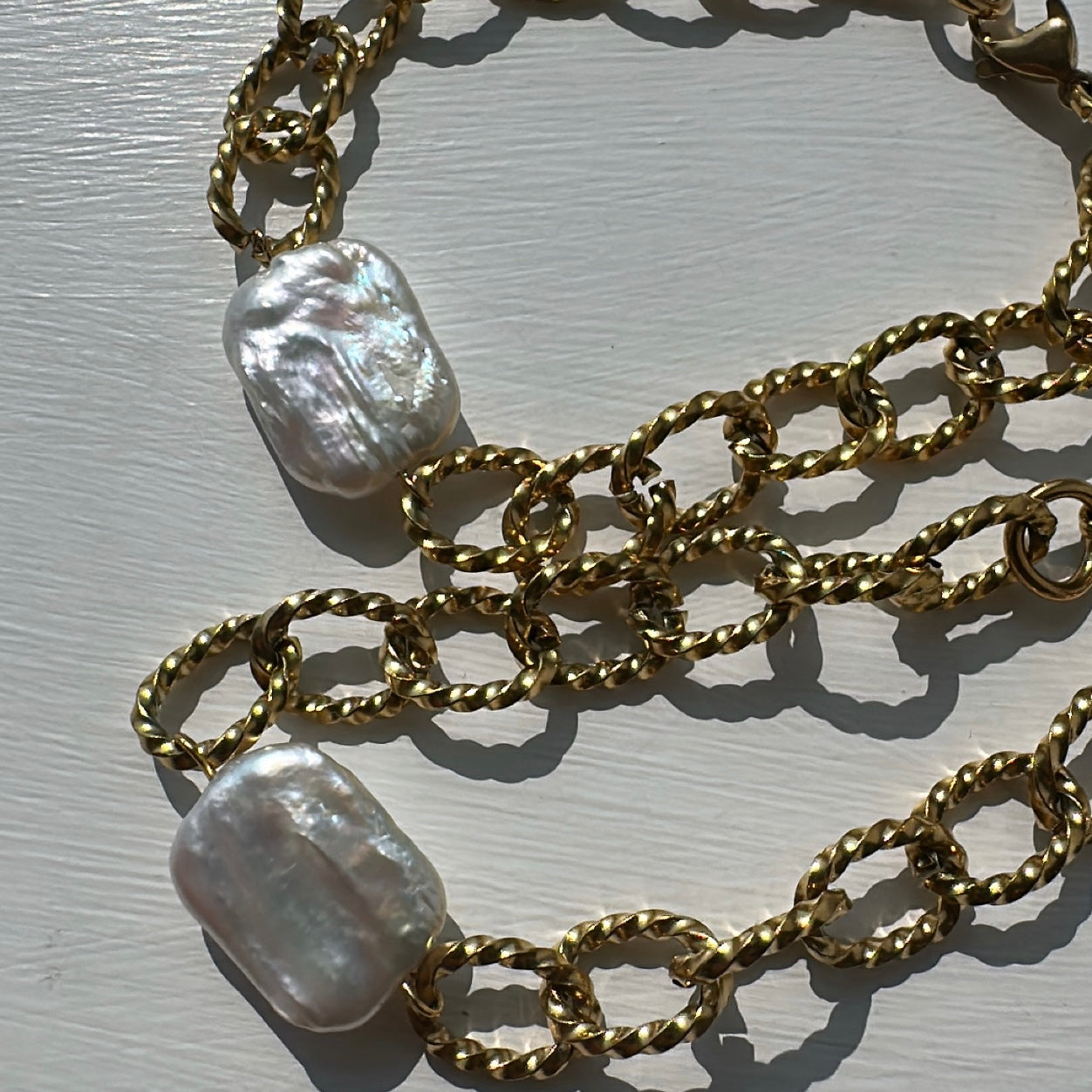 Golden Drift pearl Bracelet