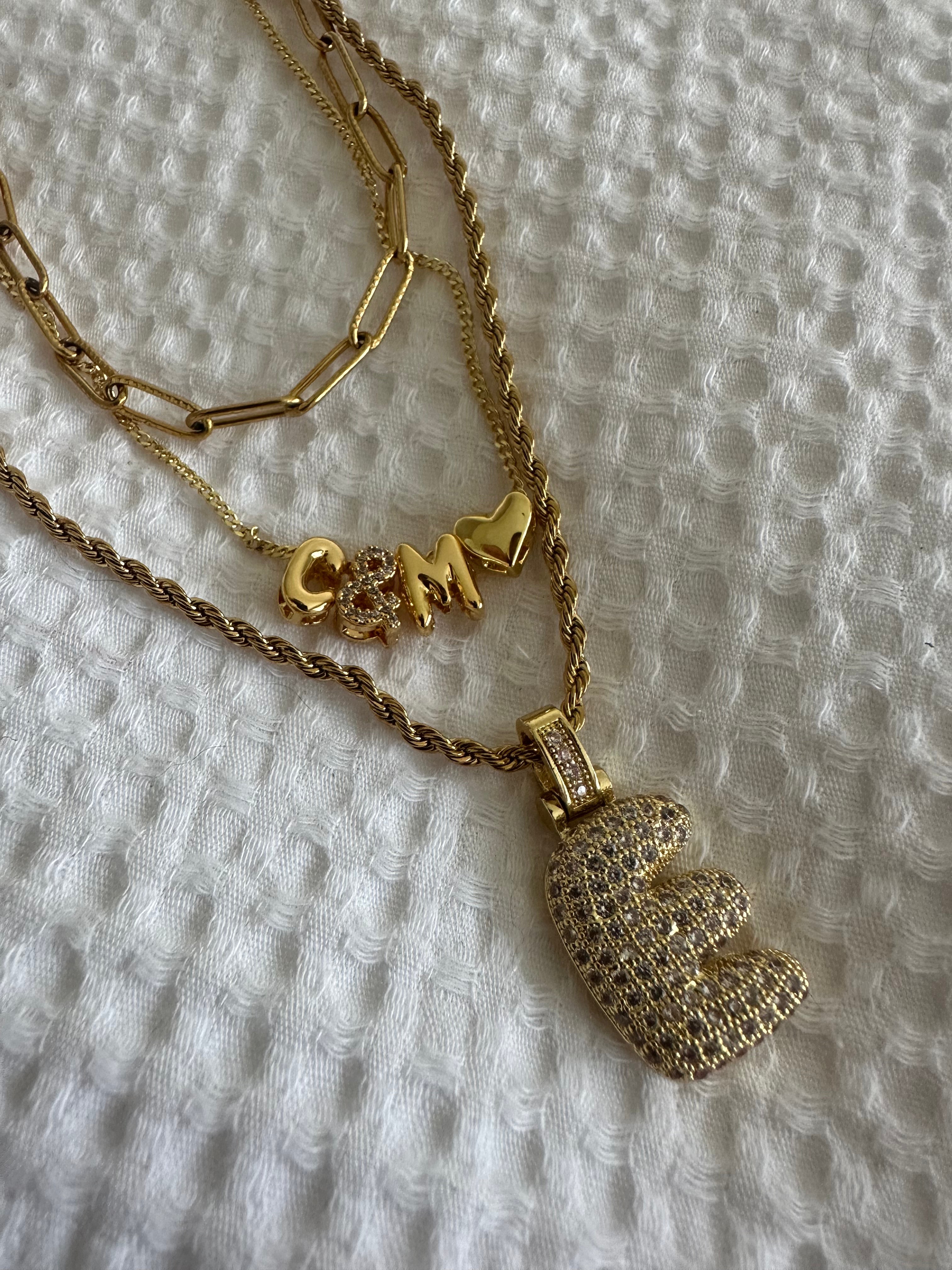 Mini Bubble Name Necklace Single name